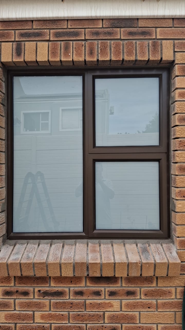 Window – PTT window with WTG glass