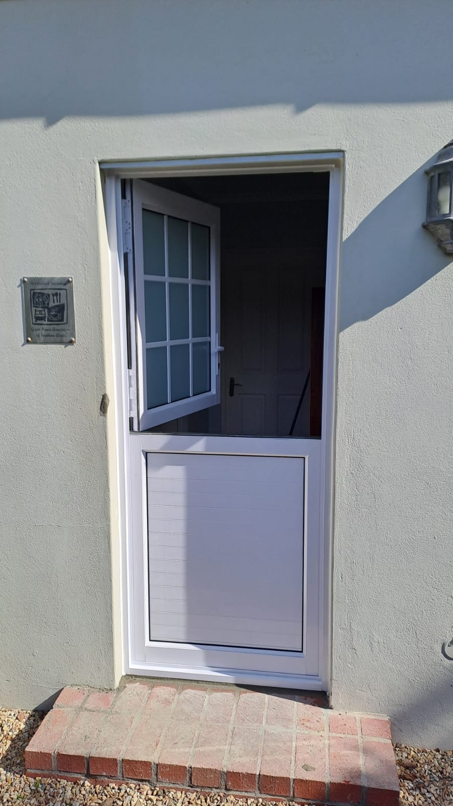 Stable Door – Cottage style stable door with white translucent glass